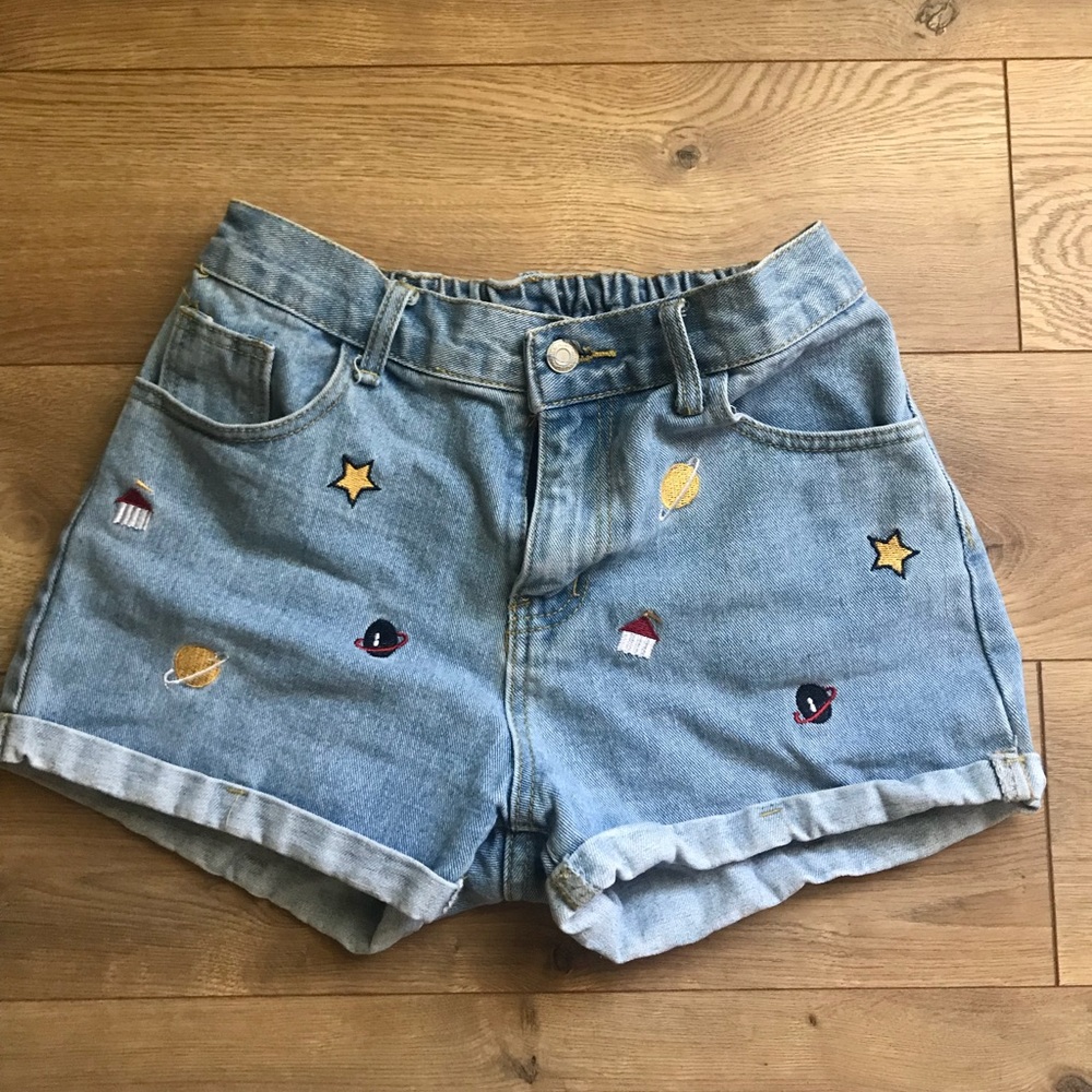 Comfy denim high waisted shorts